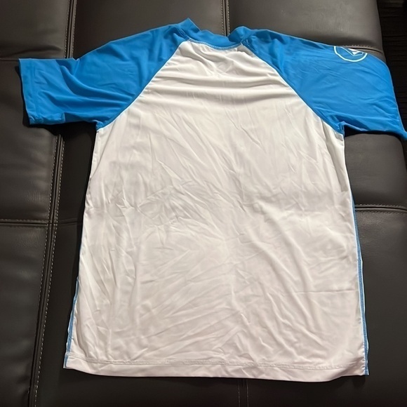 𝅺MEN'S new small Volcom shirt - Picture 4 of 4